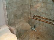 Bathroom_007_jpg 