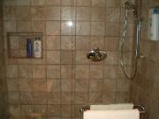 Bathroom_018_jpg 